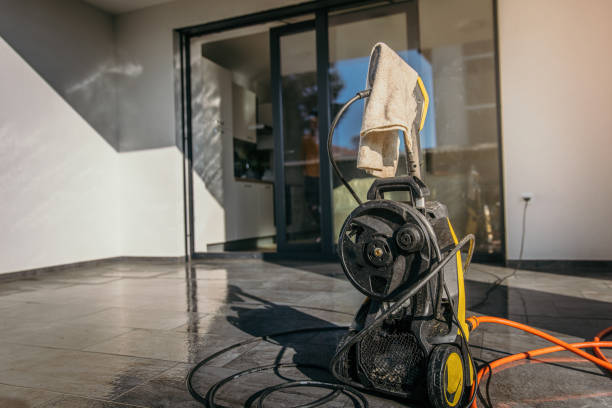 Best Driveway Cleaning and Restoration in Redwater, TX